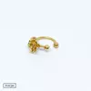 Kép 1/3 - ezüst aranyozott rózsa mintázatú fülgyűrű
