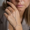 Kép 1/4 - ezüst swarovski kristályos kéz ékszer