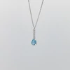 Kép 1/2 - ezüst swarovski kristályos nyaklánc, csepp alakú medállal 