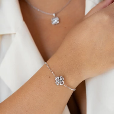 swarovski kristályokkal díszített ezüst karkötő
