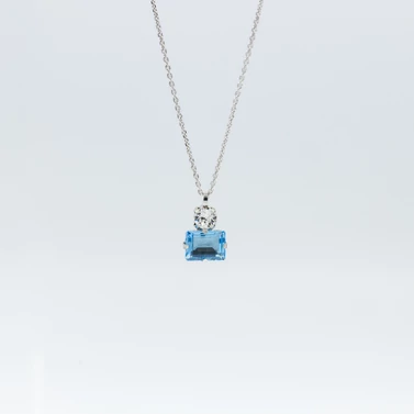 swarovski kristályokkal díszített anker nyaklánc 