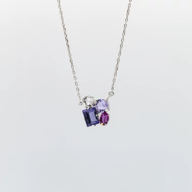 ezüst nyaklánc színes swarovski kristályokkal 