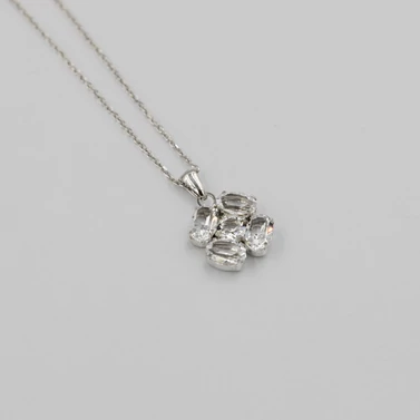 swarovski kristályokkal díszített ezüst nyaklánc