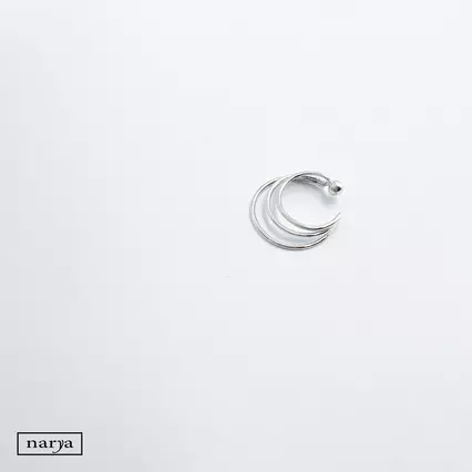 ezüst fülgyűrű