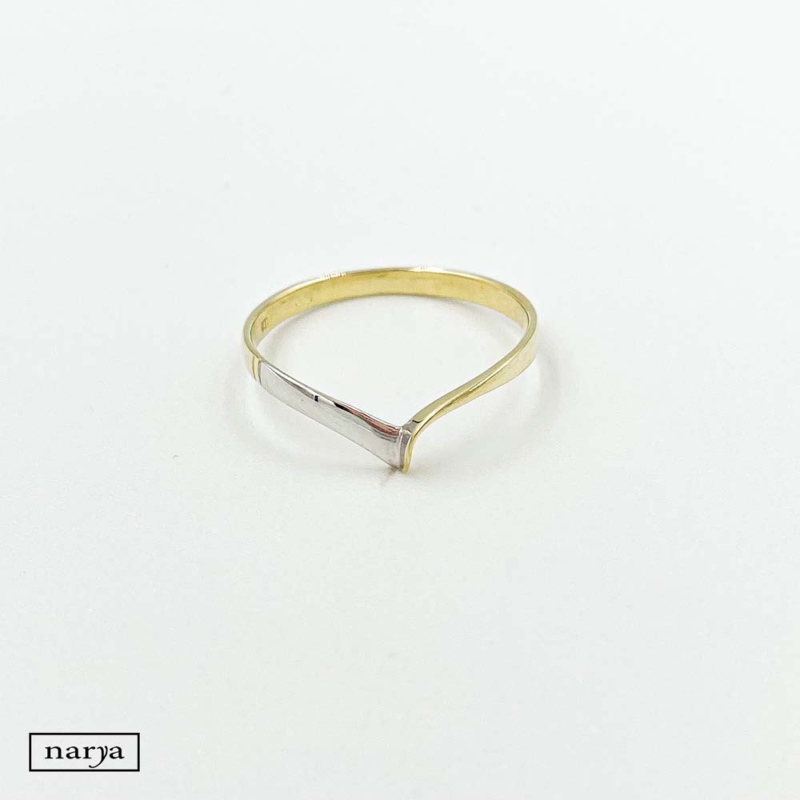 sárga és fehér arany viktória gyűrű