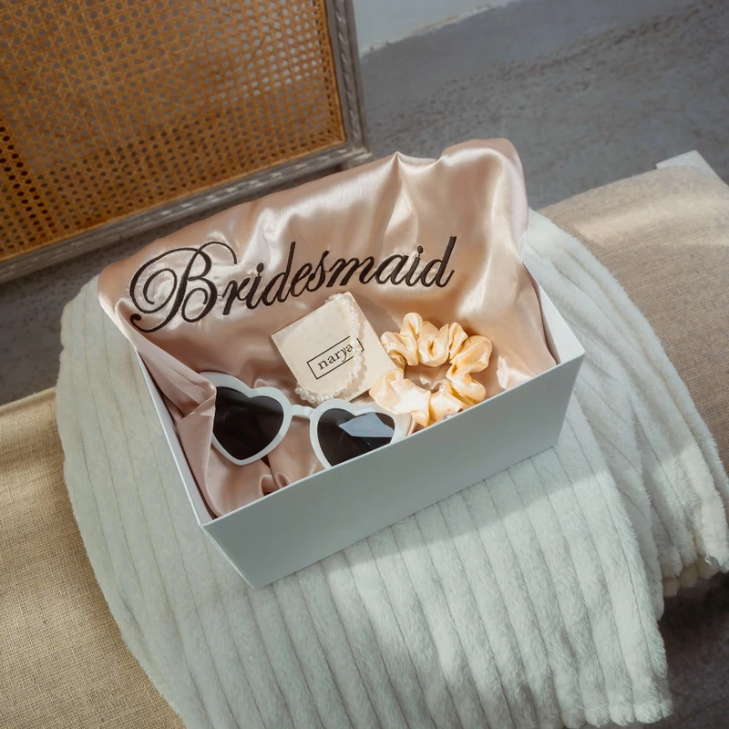 large bridesmaid jewellery box