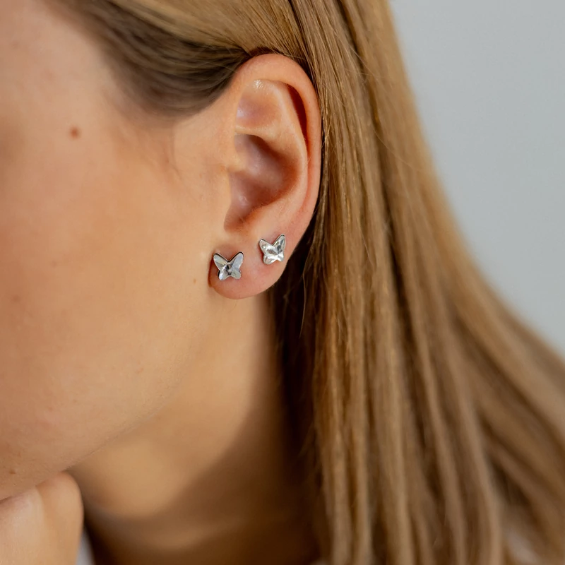ezüst pillangó formájú swarovski kristályos fülbevaló