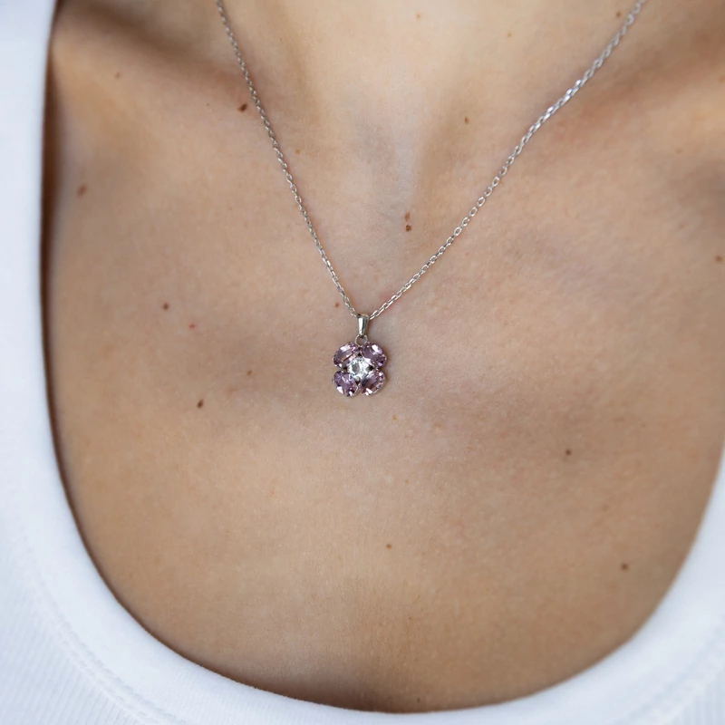 swarovski kristályokkal díszített ezüst nyaklánc