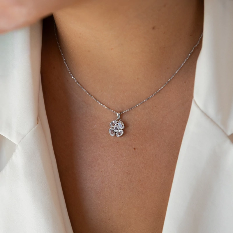 swarovski kristályokkal díszített ezüst nyaklánc