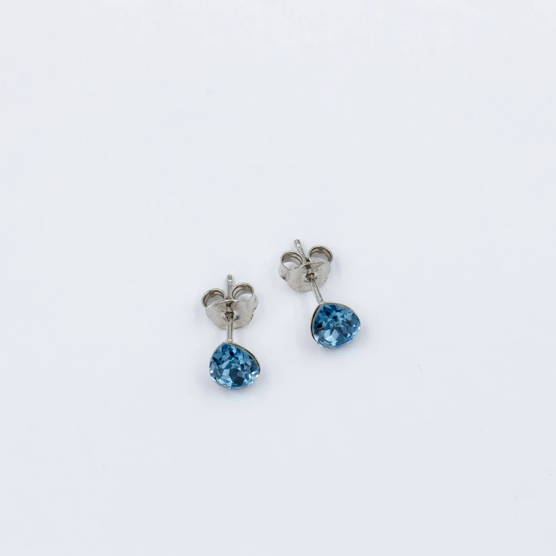 ezüst világoskék swarovski köves fülbevaló