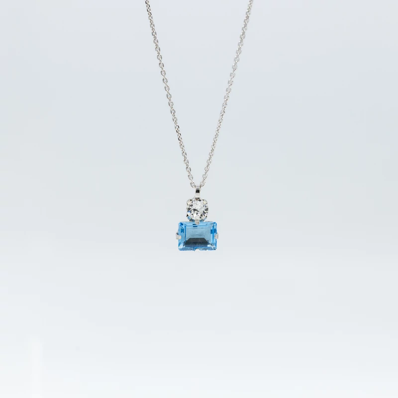 swarovski kristályokkal díszített anker nyaklánc 