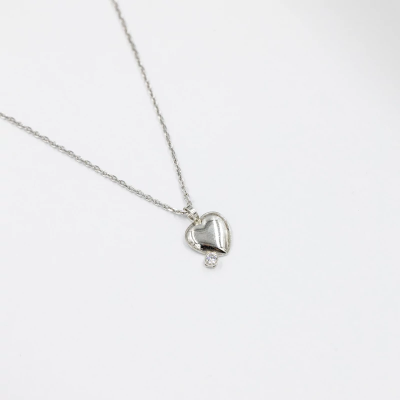ezüst swarovski kristályos szív medálos nyaklánc