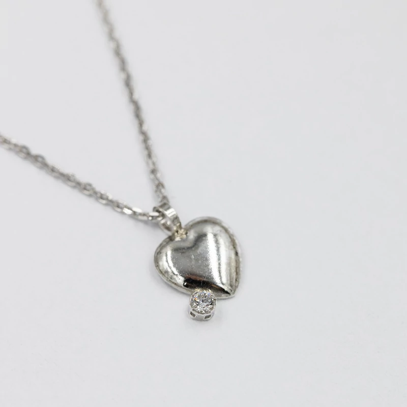ezüst swarovski kristályos szív medálos nyaklánc