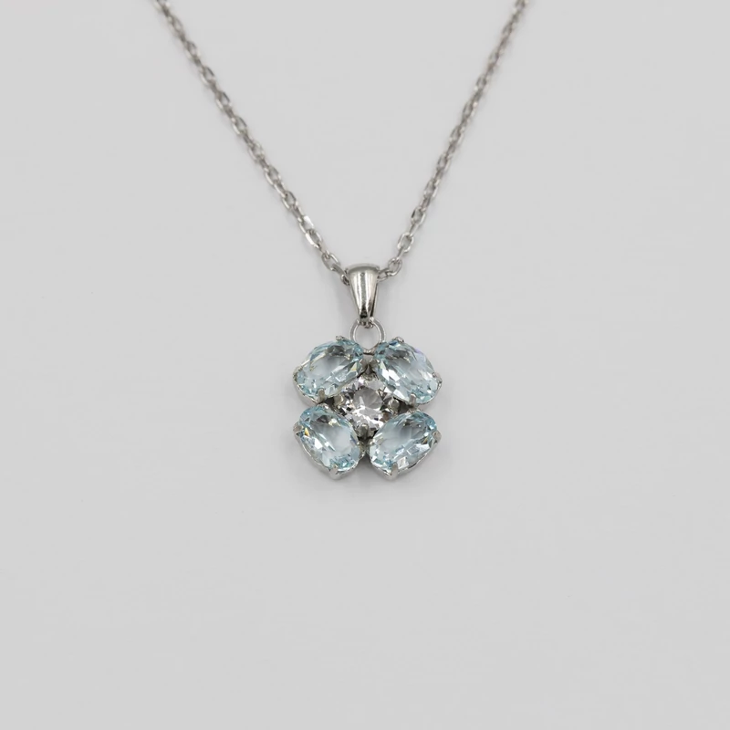 swarovski kristályokkal díszített ezüst nyaklánc